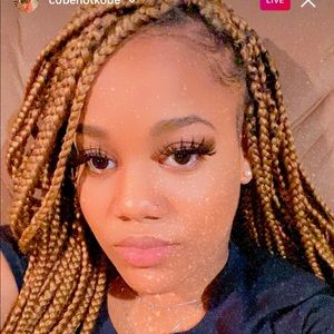 Meet your Posher, Cobe